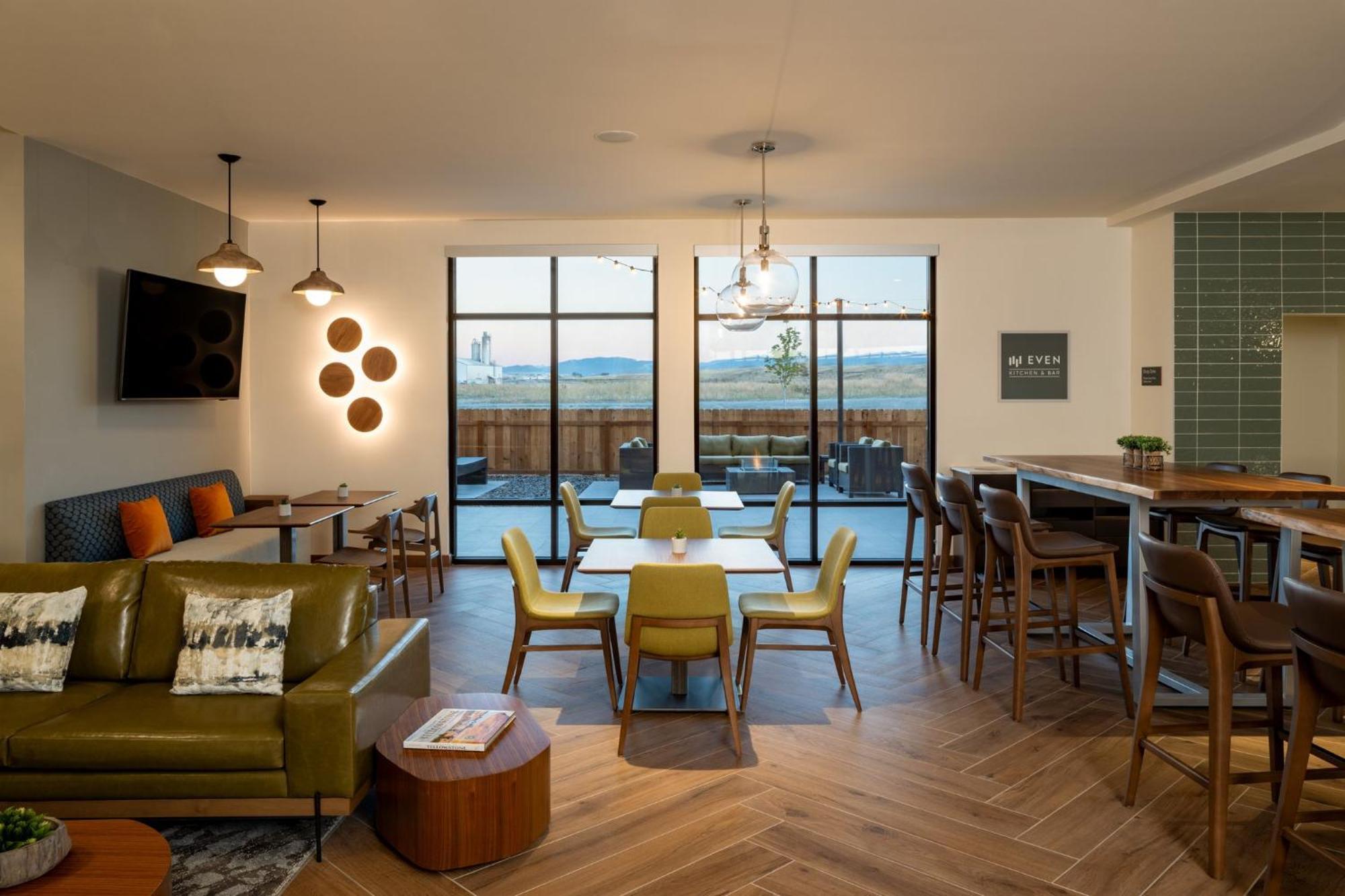 Even Hotel Bozeman Yellowstone Intl Arpt By Ihg Belgrade Bagian luar foto