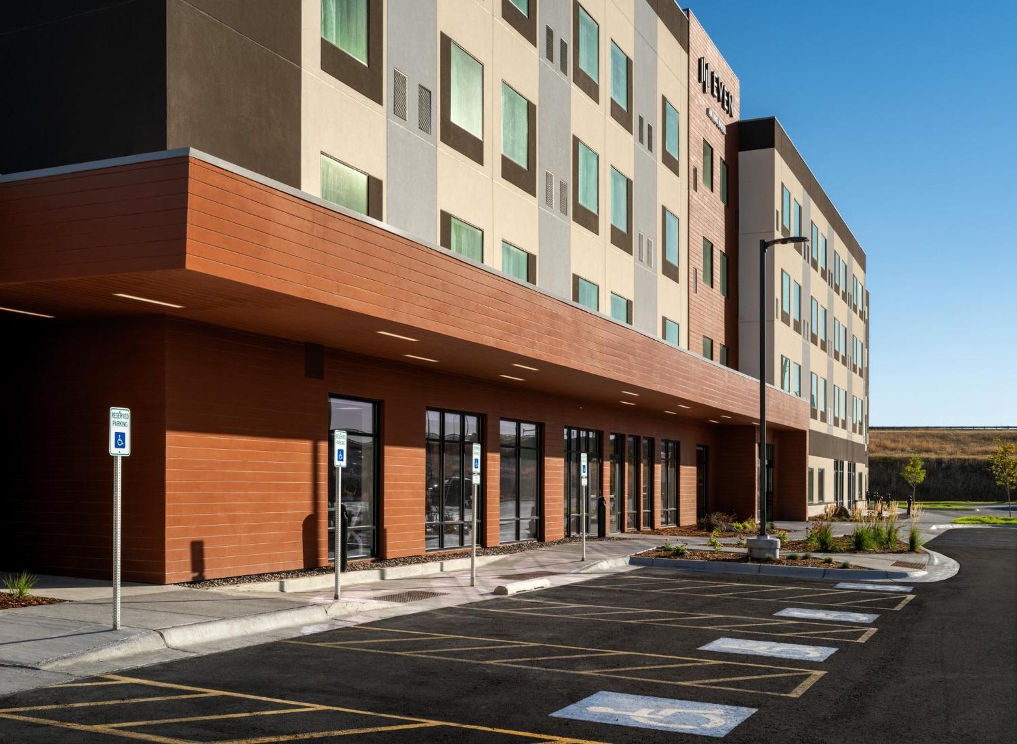 Even Hotel Bozeman Yellowstone Intl Arpt By Ihg Belgrade Bagian luar foto